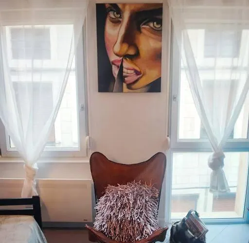 Chez Arty - Gere Par Presta-zen'services * ヴェルダン・シュル・ムーズ