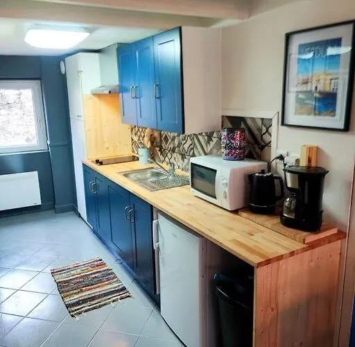 Chez Arty - Gere Par Presta-zen'services *