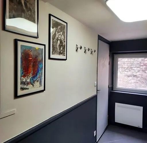 Chez Arty - Gere Par Presta-zen'services アパート